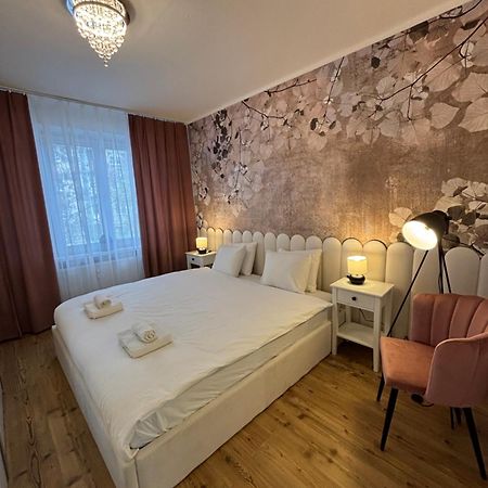 City Heart Luxury Apartment Nové Zámky Eksteriør bilde