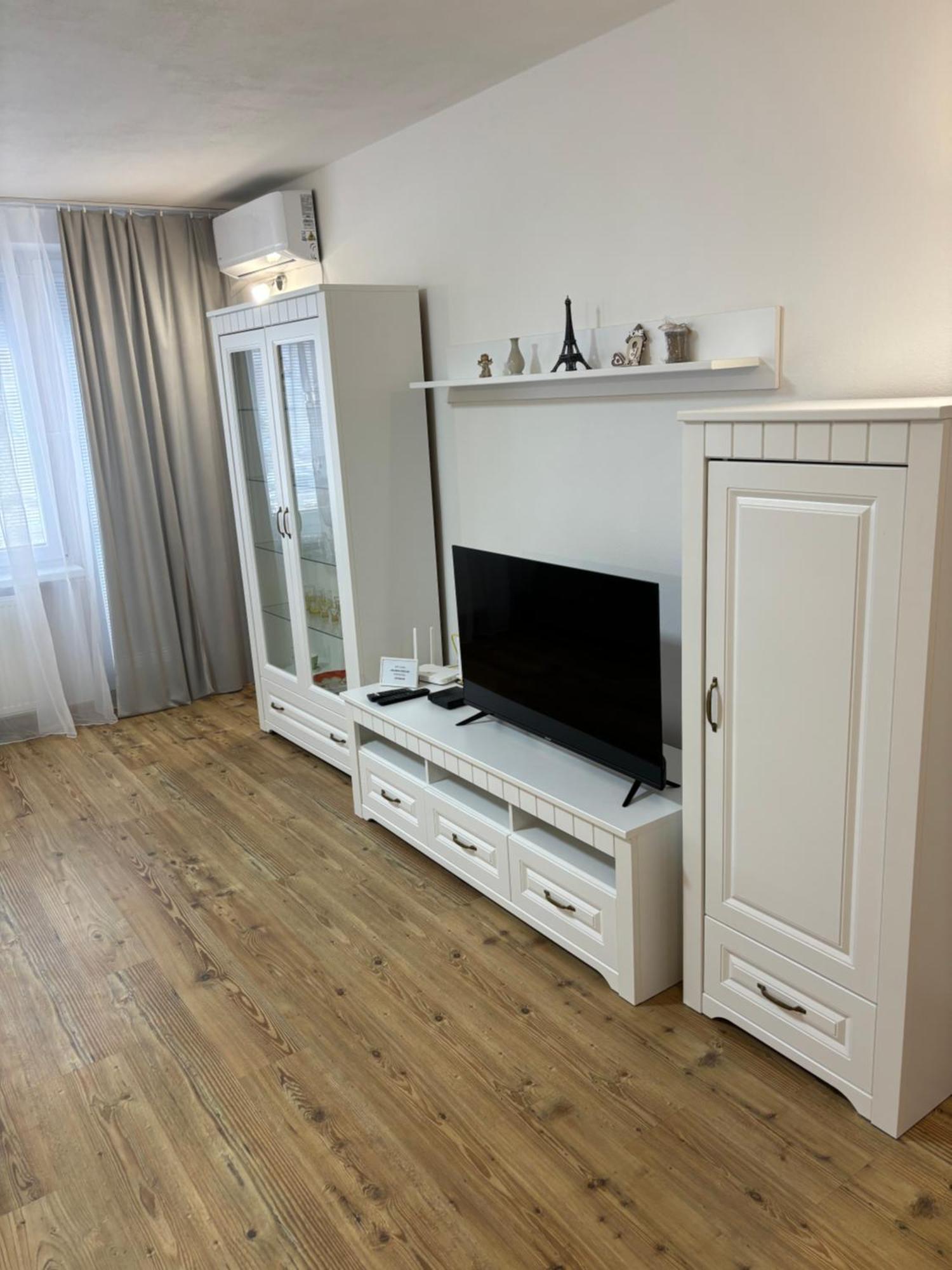 City Heart Luxury Apartment Nové Zámky Eksteriør bilde