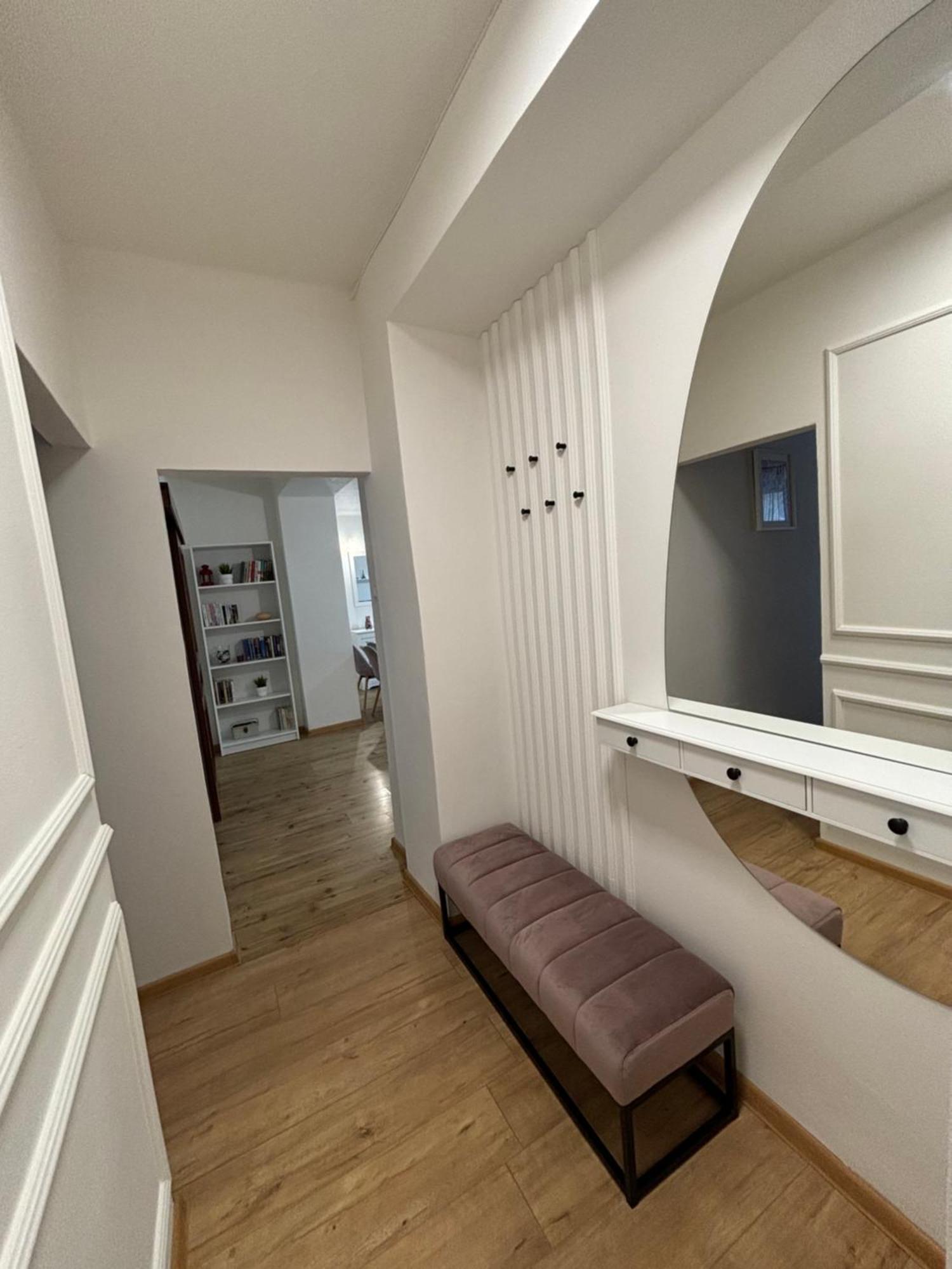 City Heart Luxury Apartment Nové Zámky Eksteriør bilde
